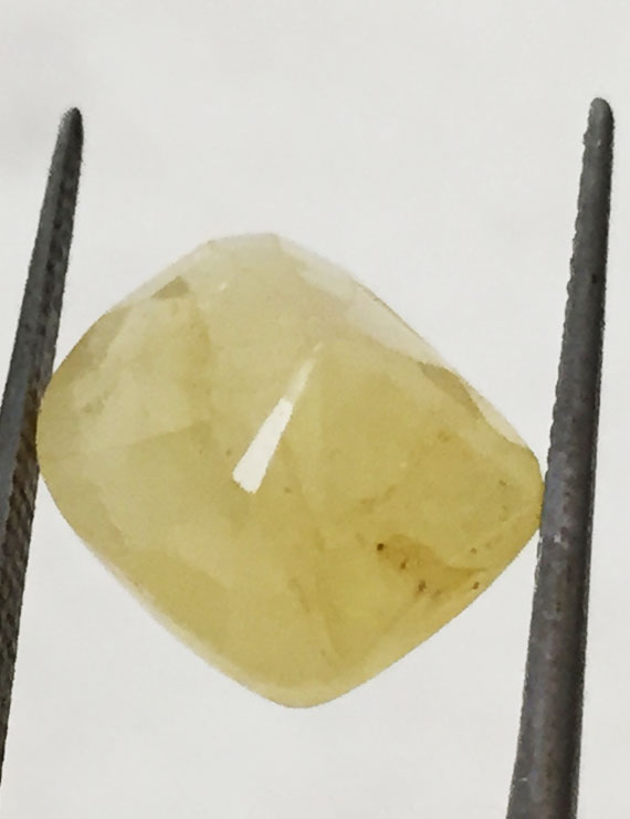 8.51 ct/9.50 ratti Natural Certified Ceylon Pukhraj/Yellow Sapphire